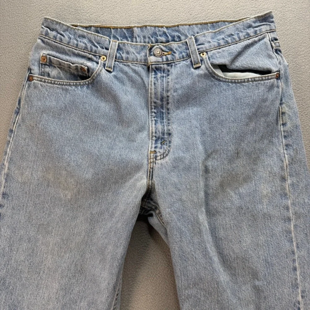 Vintage Levi's Jeans 550 Relaxed Fit‎ 36x32 Light Wash 90s Made in USA Tapered
